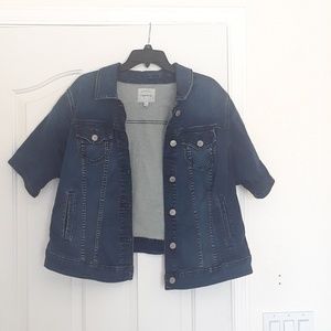 Torrid denim jacket size 2